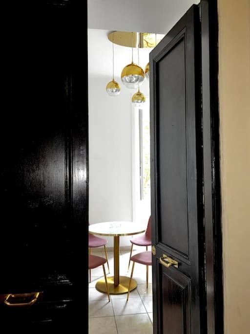 Hotel Virginia Apartaments - Stazione Termini Rome Buitenkant foto