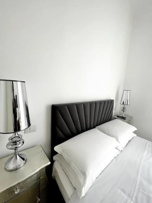Hotel Virginia Apartaments - Stazione Termini Rome Buitenkant foto