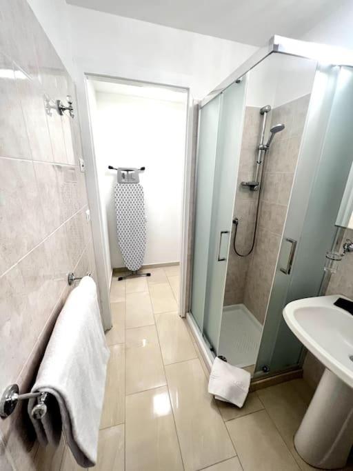Hotel Virginia Apartaments - Stazione Termini Rome Buitenkant foto