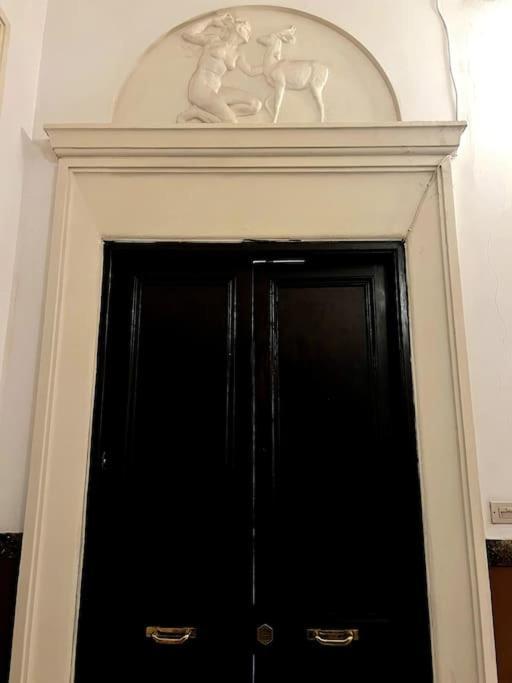 Hotel Virginia Apartaments - Stazione Termini Rome Buitenkant foto